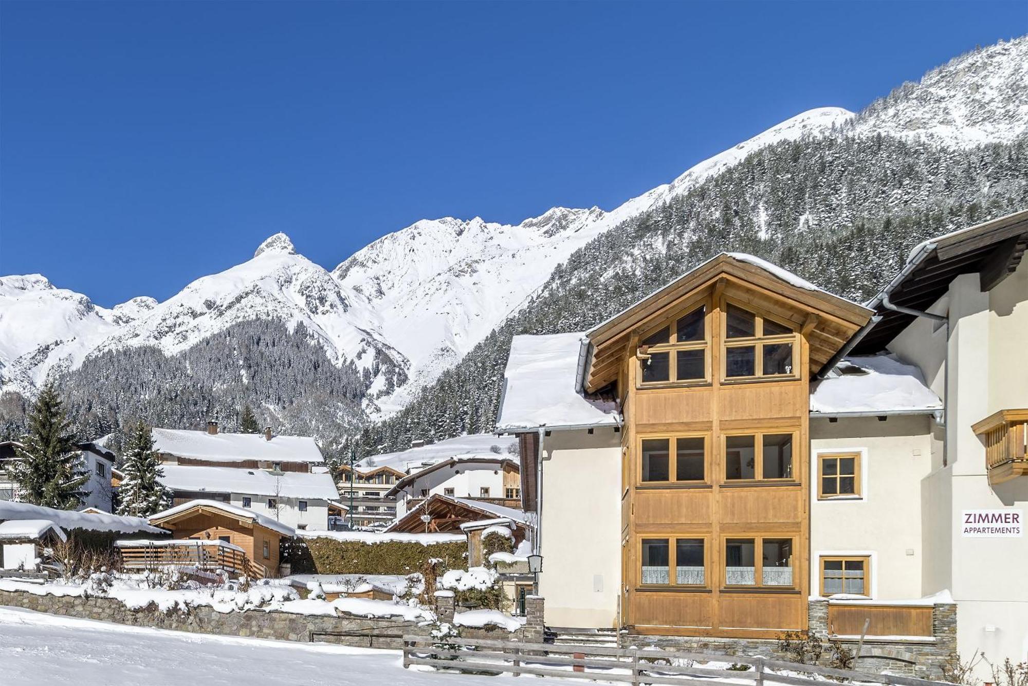 佩特诺伊阿尔贝格Haus St. Bernard公寓 外观 照片